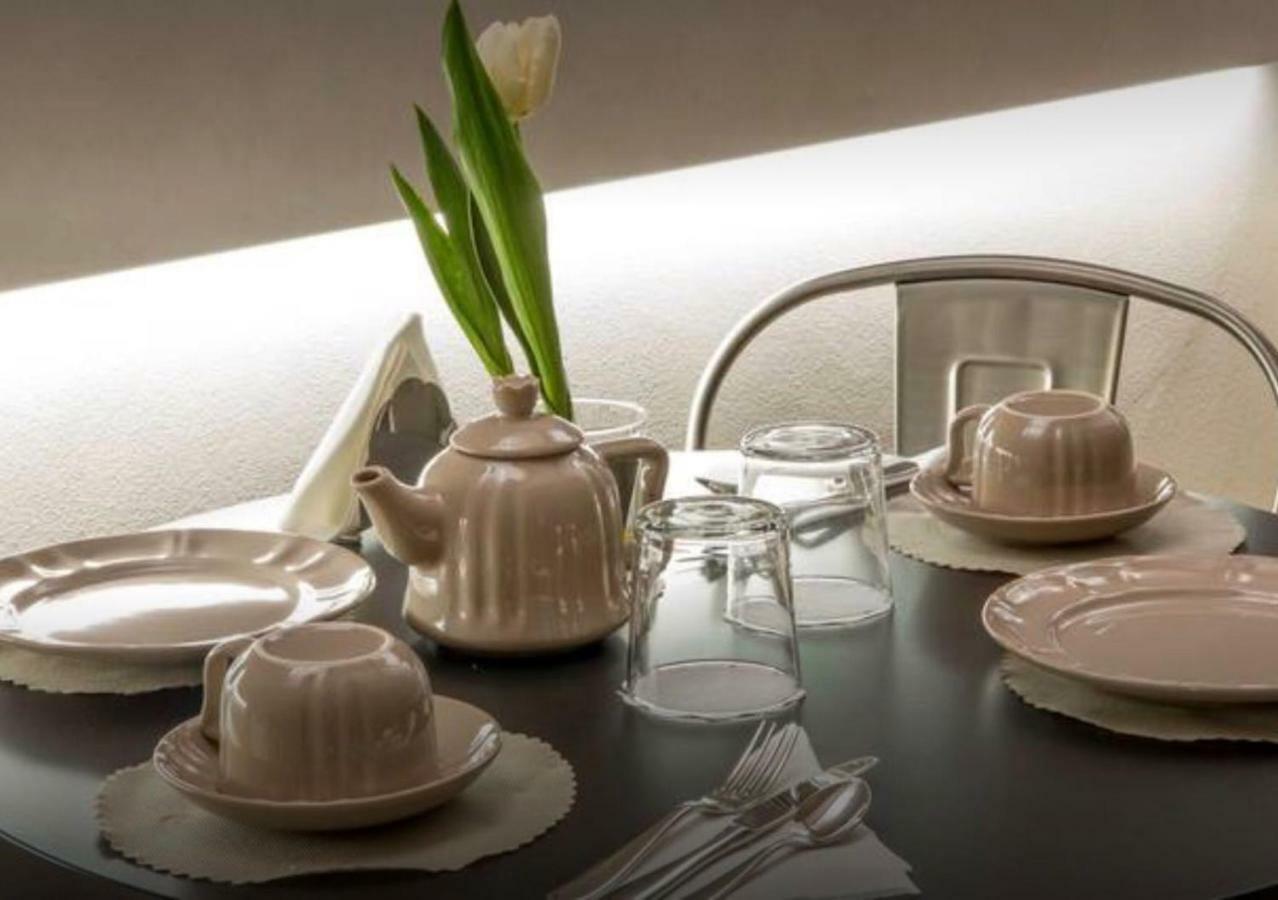 Accademia 21 Bed and Breakfast Mantua Buitenkant foto