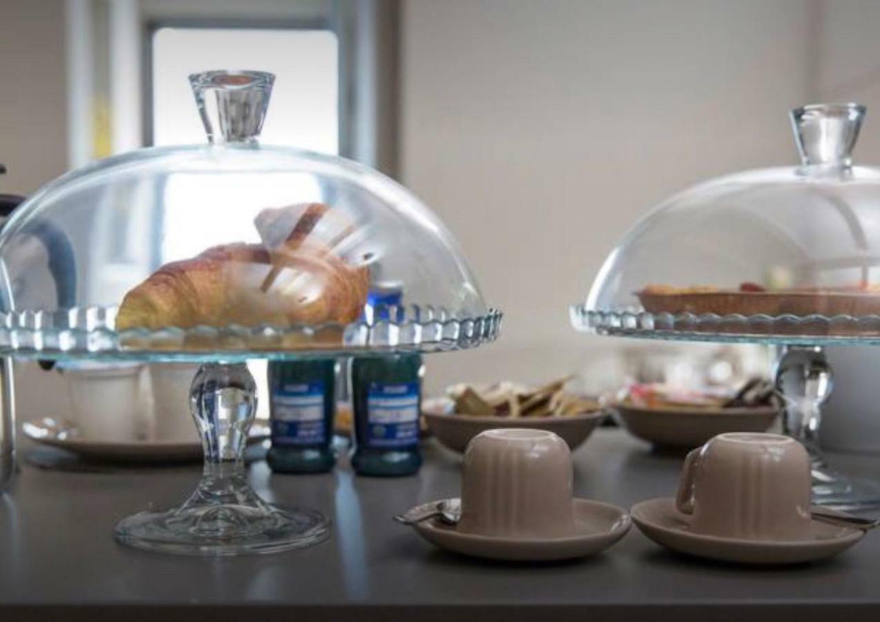 Accademia 21 Bed and Breakfast Mantua Buitenkant foto