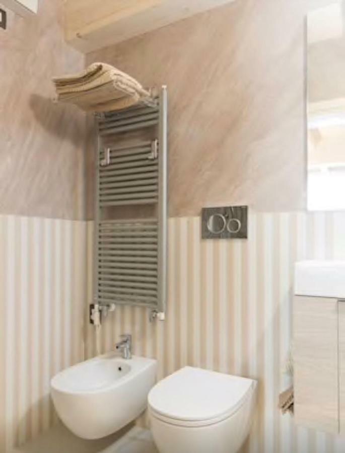Accademia 21 Bed and Breakfast Mantua Buitenkant foto